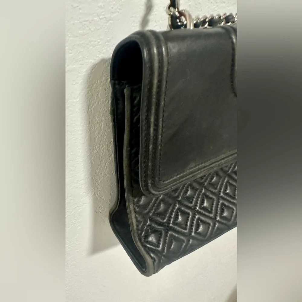 Tory Burch Fleming Leather Convertible Shoulder Bag - Black/silver